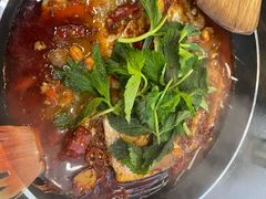 -南丹崇巍牛杂家常菜(埌东店)