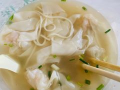 生鲜虾云吞-煌记云吞世家(信义锦绣花园店)