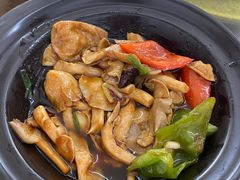 -胡子饮食店