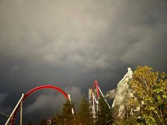 -七彩云南欢乐世界