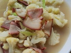 腊肉花菜-月圆霖特色农家乐