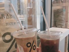 冰拿铁-% Arabica阿拉比卡咖啡(武康路店)
