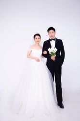 -巴黎时尚婚纱摄影(南汇店)