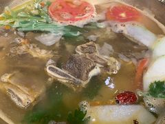 -顶顶汤火牛排火锅·经典铜锅涮肉