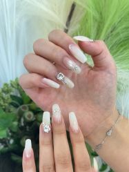 -芊冉•美甲美睫纹绣