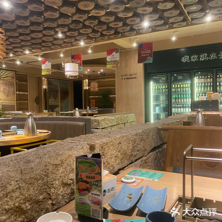 烤串蔬菜酱料满满哒