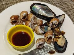 -三英温泉度假酒店-自助餐厅