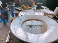 -YUE·6·西式融合餐厅(外滩六号店)