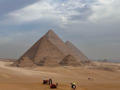 -吉萨金字塔群