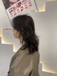 -妞妞麻吉美发沙龙