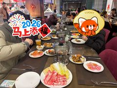 -飨食汇全日制餐厅·昆山皇冠假日酒店(九方店)