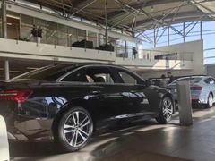 -上海西上海奥杰奥迪汽车销售有限公司(真如店)