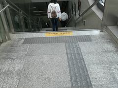 -闸弄口(地铁站)