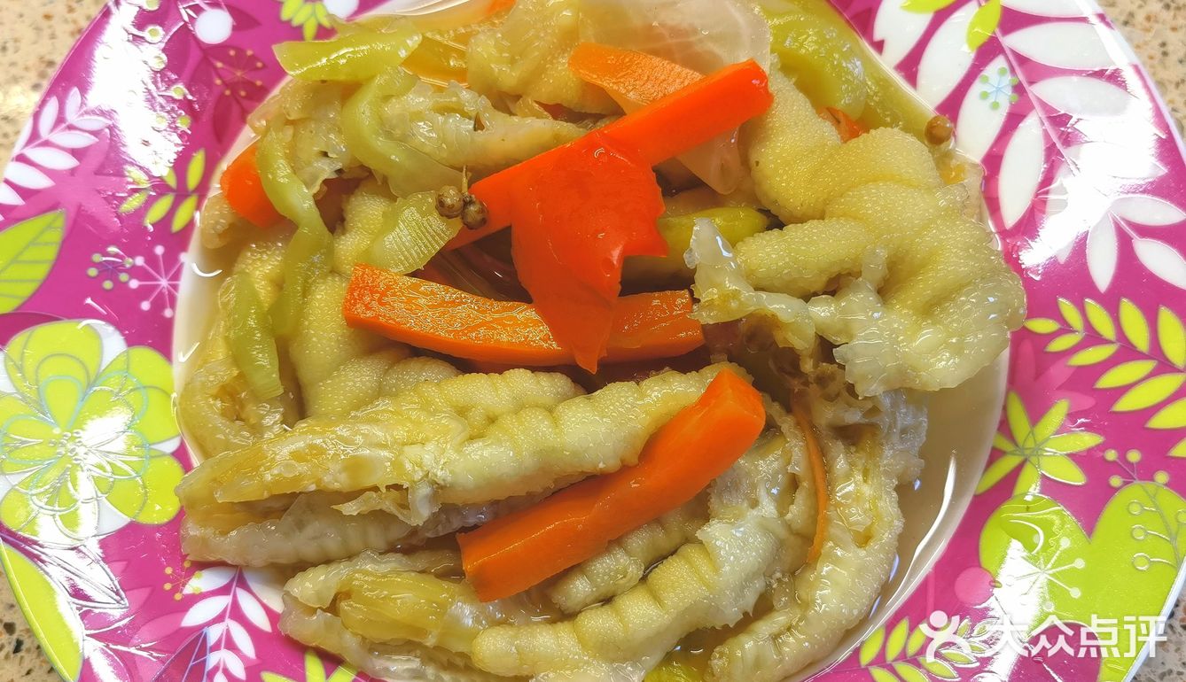 吃不起玉芝兰来点兰师傅监制的泡椒凤爪吧