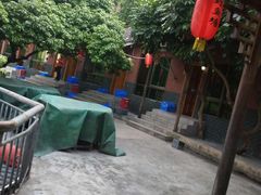 -鲤鱼塘农家山庄