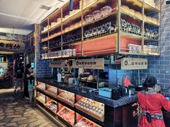 -老牌坊云南鱼豆花火锅(哈西万达店)