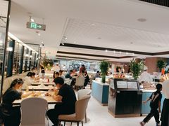 -晶丽香榭自助餐(南京大饭店)