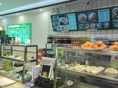 -聚德华天护国寺小吃(甜水园店)