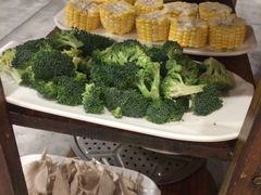 -马路边上·小海鲜烧烤(八一路店)