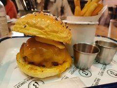 cheese&nbsp;burger-BAIA 巴亚