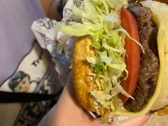 -The Habit Burger Grill 哈比特汉堡(复兴soho店)