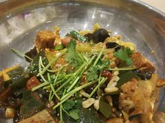 -拿渡麻辣香锅(世茂广场·工三店)