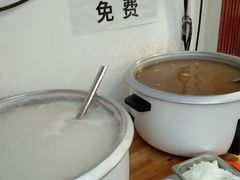 -金陵老丁家馄饨(新街口店)