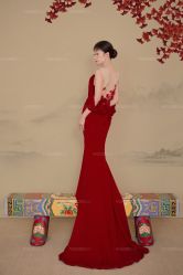 -雪中彩影婚纱摄影·微光艺术中心