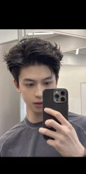 -绅仕門男士理发馆