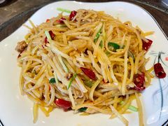 小米油渣土豆丝-粗粮人家·东北菜(洋桥店)