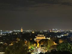 -顽啤熊·酒客酒馆(苏城夜景必选店)