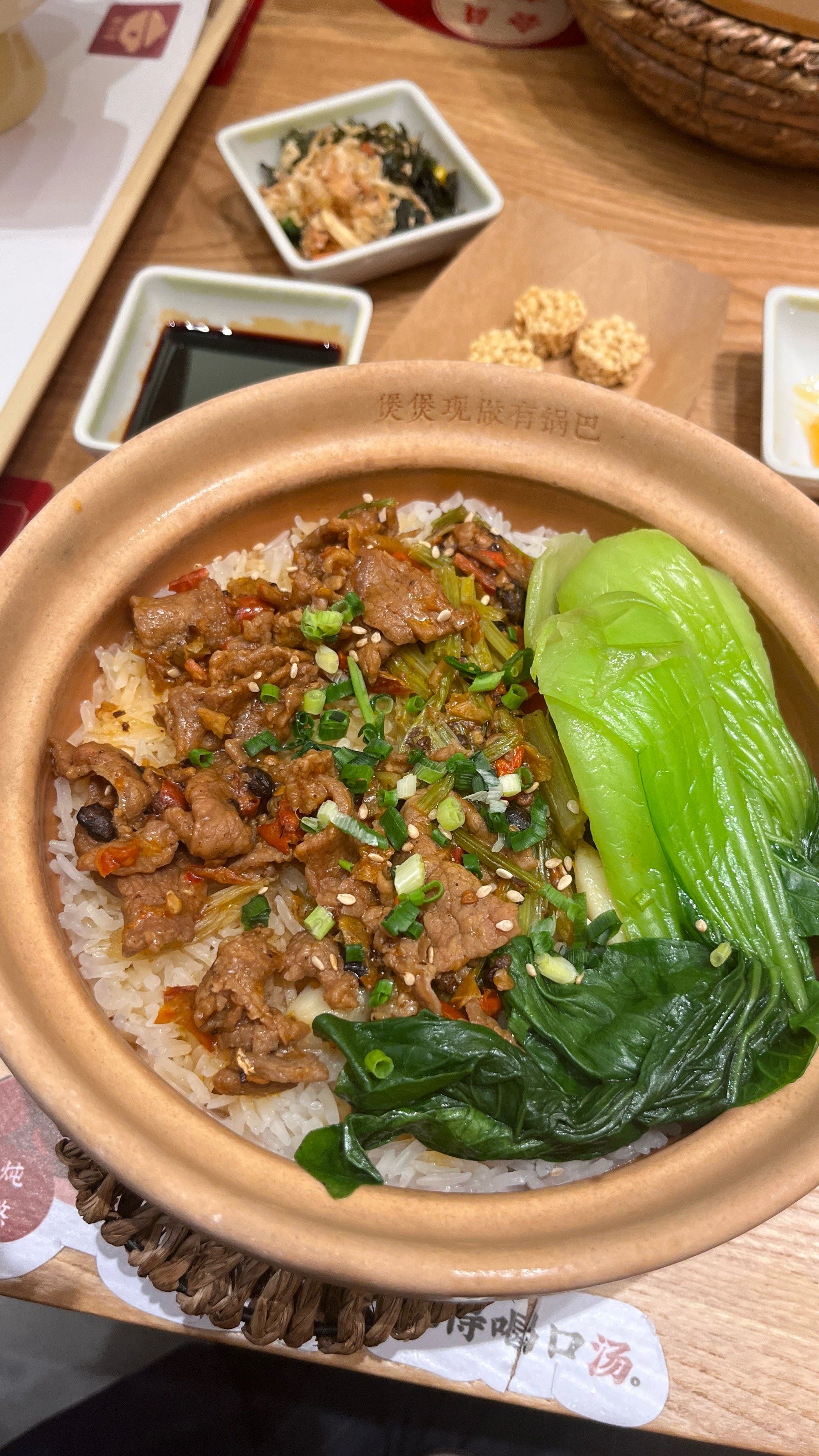 这家煲仔皇煲仔饭真是无敌好吃!推荐试试哦