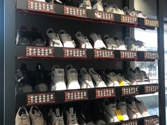 -PUMA品牌自营折扣店(百联奥特莱斯店)