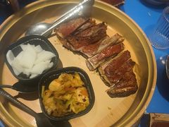 -破瓦寒窑烤羊排·鲜牛肉烧烤