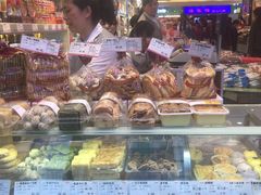 面包甜点陈列柜-泰康食品(南京东路店)
