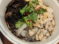 -那家老院子东北菜·饺子·小鸡炖蘑菇(艳华街店)