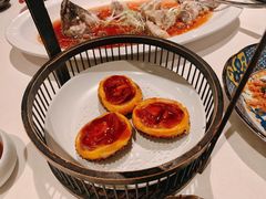 一口鲍鱼酥-三号黄浦会Canton Table