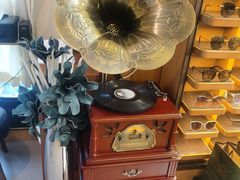 -肆兮眼镜·蔡司·徕卡战略合作店(大坪店)