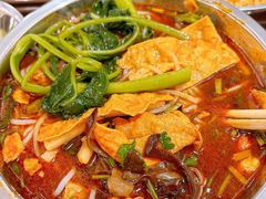 -柳州肥姨妈大骨螺蛳粉(江宁万达店)