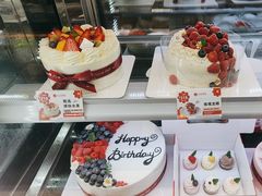 -花花卷卷·鲜食蛋糕(静安久光百货店)