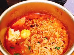 小锅方便面-撸啊撸铁签小肉(车站南路店)