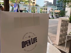 -The open life(万象城店)