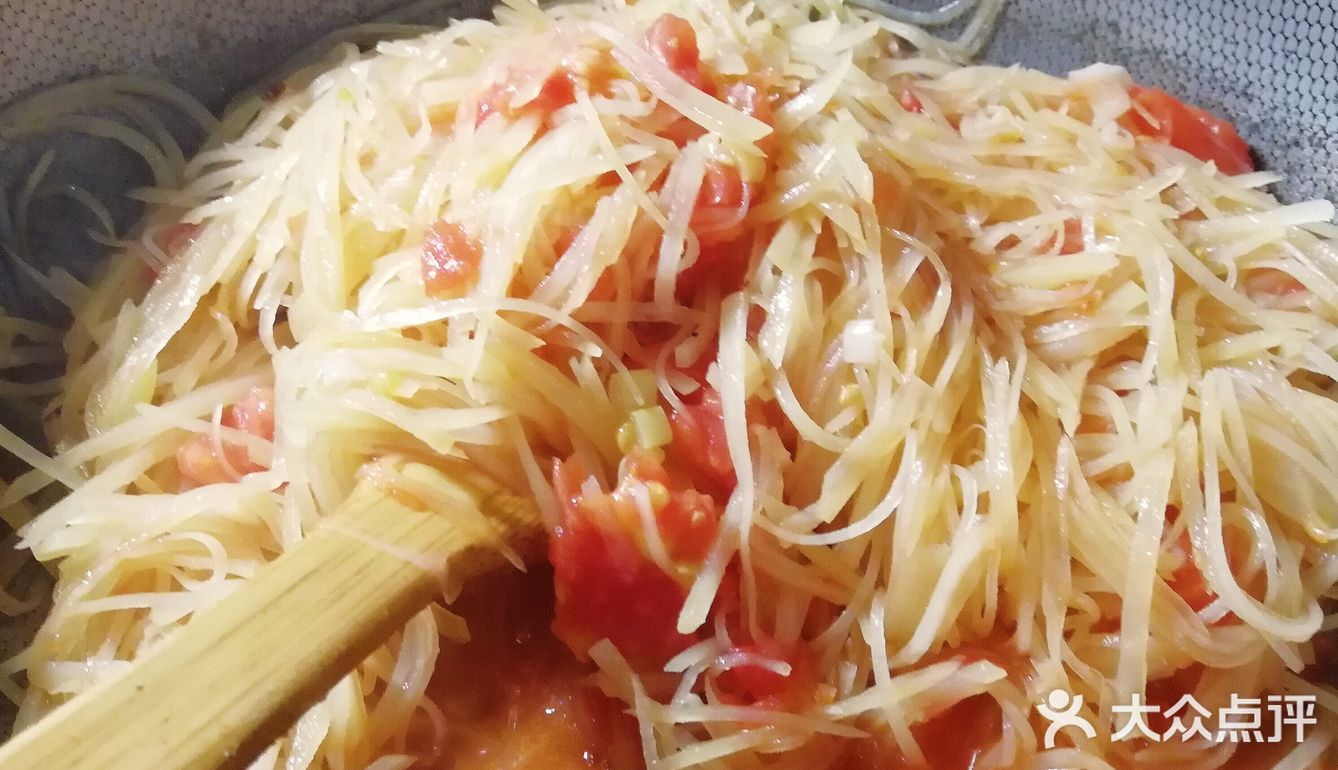 香甜美味的西红柿土豆丝