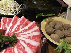 -佬土鹅肠火锅(中建大观店)