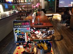 零售区-JINNS锦时 steak&pizza(浸信会礼拜堂旧址店)