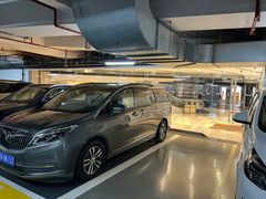 -One ITC 国贸汇停车场(徐家汇中心)