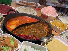 -三个四川人火锅(华联商厦店)