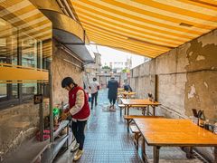 露天位-沪西老弄堂面馆(定西路店)