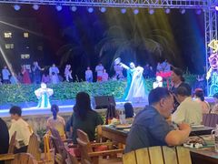 -渔家火锅·海鲜自助餐·演艺(亚龙湾天域酒店)