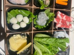 -海底捞火锅(长宁路龙之梦店)